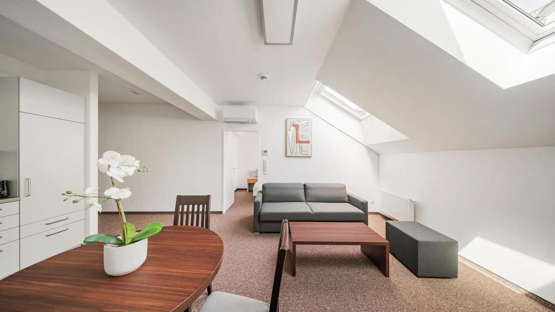 Home1 - Josefstadt Apartments Βιέννη Ξενοδοχείο με διαμερίσματα